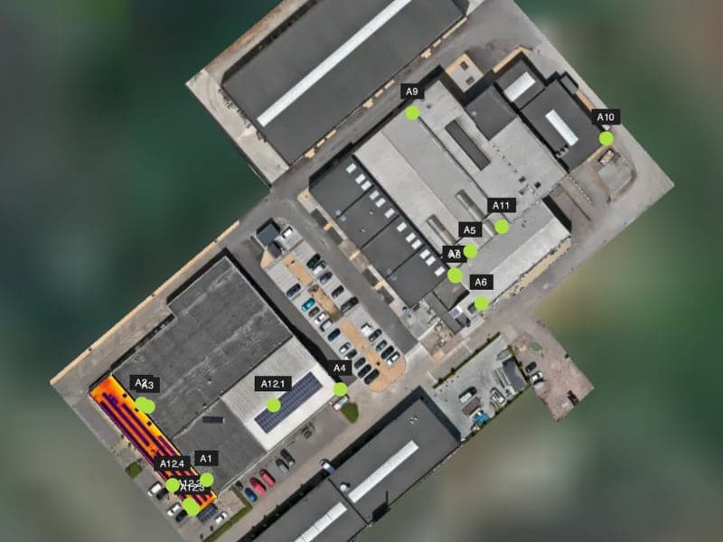 Orthofoto van de magazijnen in Ninove met genummerde aandachtspunten